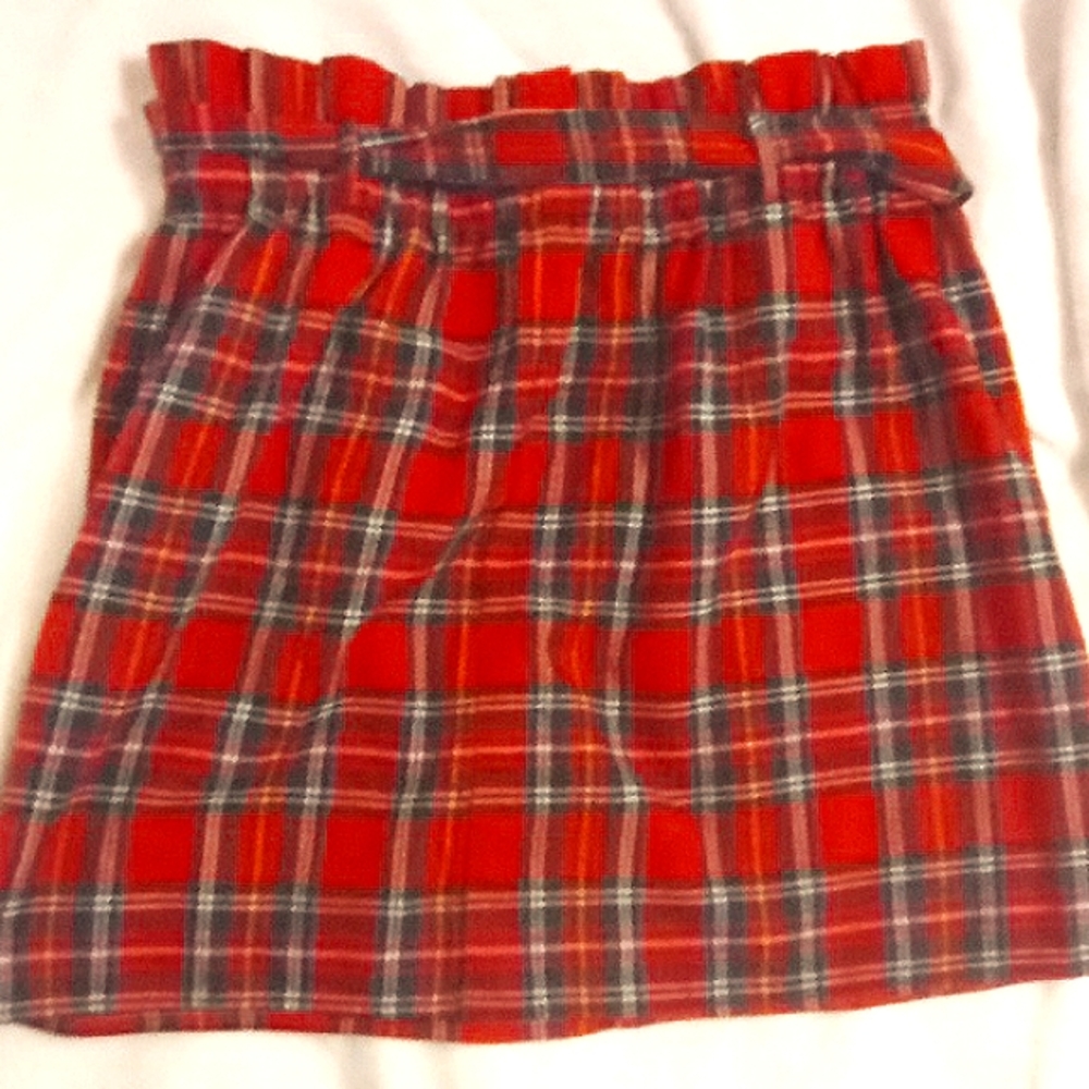 SHEIN, size XL, color red plaid